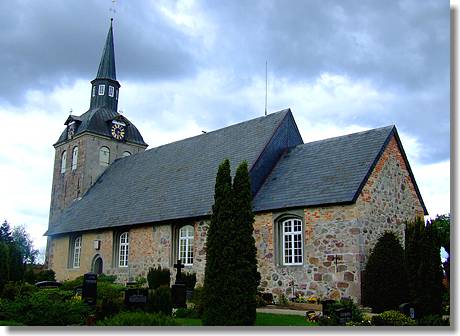 St. Marien-Kirche zu Steinbergkirche