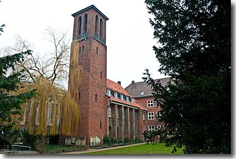 Das Kieler Kloster im Herbst
