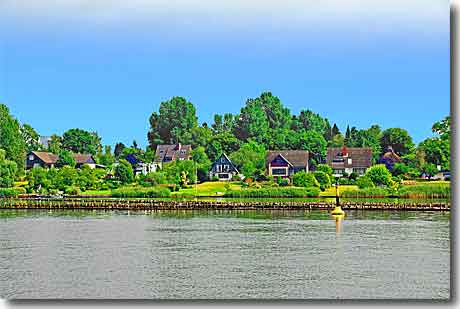 Wohnhäuser in Kappeln direkt an der Schlei